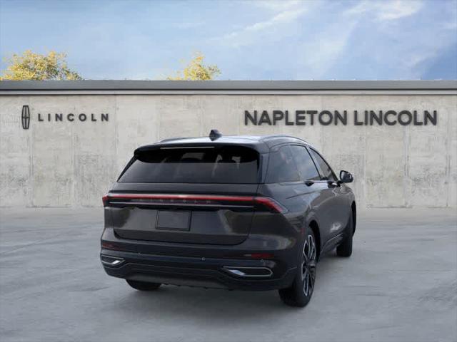 Photo of 2025 Infinite Black Metallic Clearcoat Lincoln Nautilus