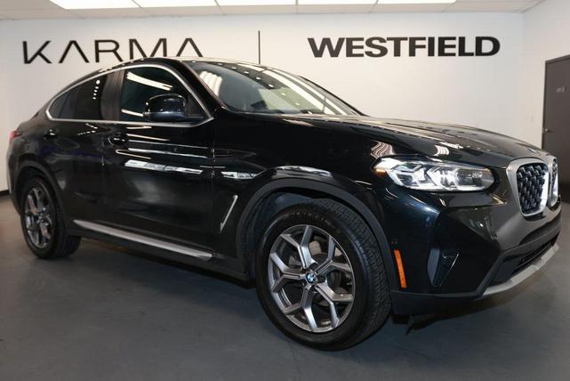 Photo of 2024 Black BMW X4