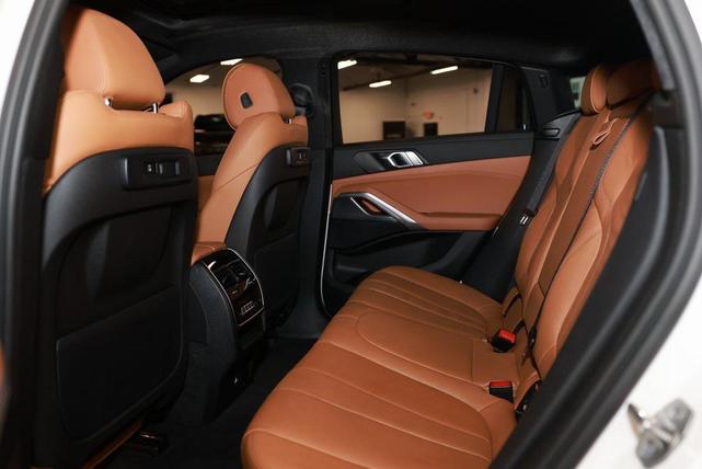 Photo of 2022 Alpine White BMW X6
