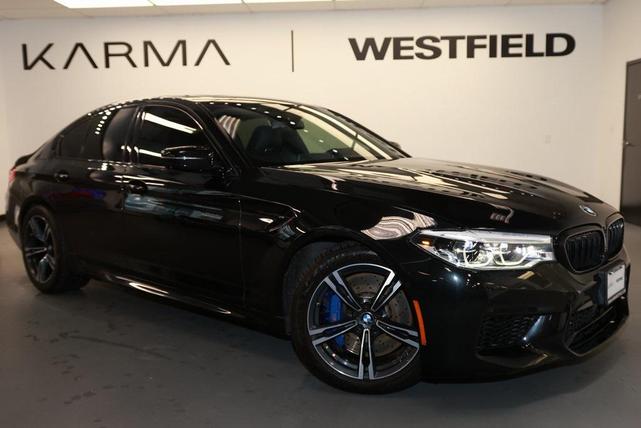 Photo of 2020 Black Sapphire Metallic BMW M5