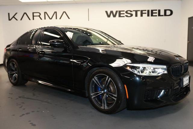 Photo of 2020 Black Sapphire Metallic BMW M5