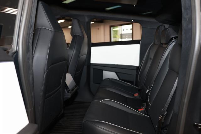 Photo of 2024 Stainless Steel Tesla Cybertruck