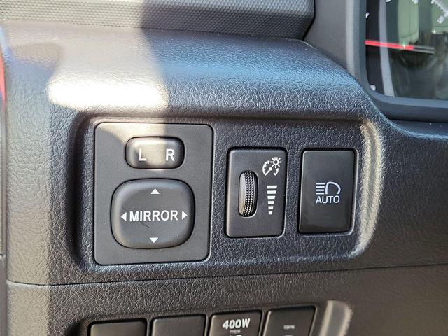 Photo of 2023 Red Toyota 4Runner