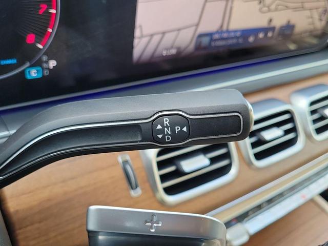 Photo of 2025 White Mercedes-Benz GLE 350