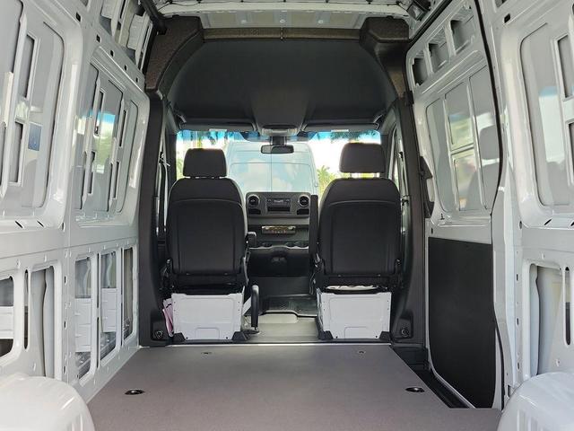 Photo of 2025 White Mercedes-Benz Sprinter 2500