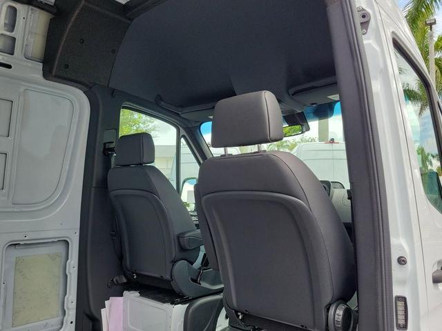 Photo of 2025 White Mercedes-Benz Sprinter 2500