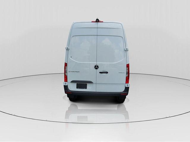 Photo of 2025 White Mercedes-Benz Sprinter 2500