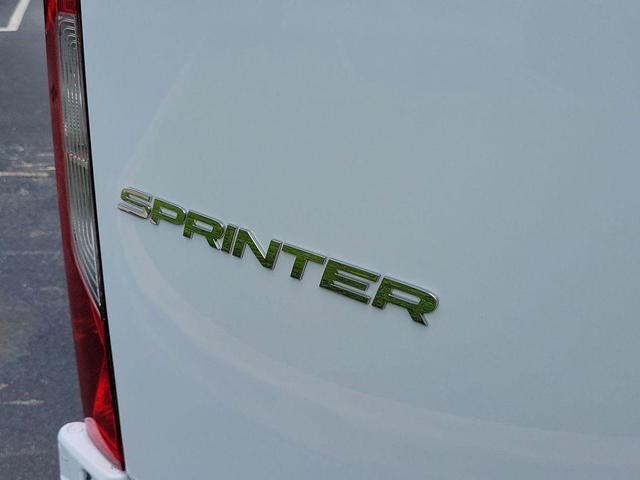 Photo of 2025 White Mercedes-Benz Sprinter 2500
