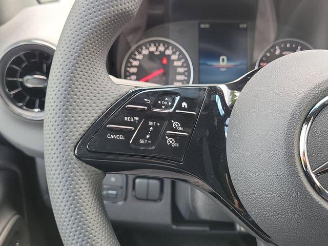 Photo of 2025 White Mercedes-Benz Sprinter 2500