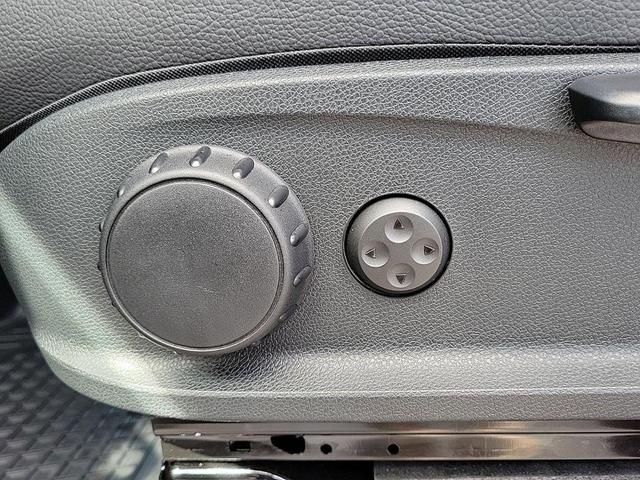 Photo of 2025 Black Mercedes-Benz Sprinter 2500