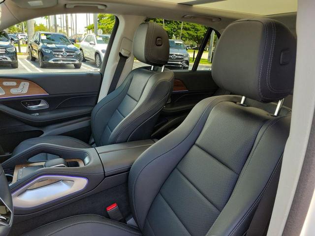Photo of 2025 Polar White Mercedes-Benz GLE 350