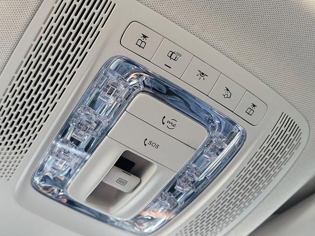 Photo of 2025 Polar White Mercedes-Benz GLE 350