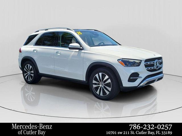 Photo of 2025 Polar White Mercedes-Benz GLE 350