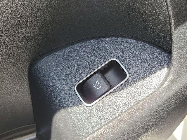 Photo of 2022 Polar White Mercedes-Benz GLE 350