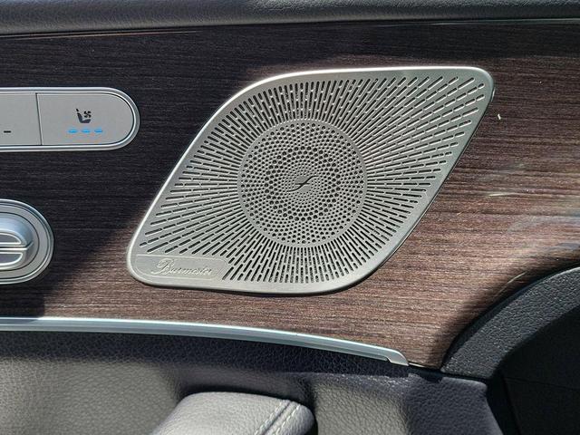 Photo of 2022 Polar White Mercedes-Benz GLE 350