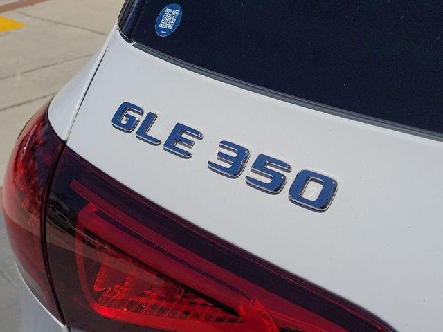 Photo of 2022 Polar White Mercedes-Benz GLE 350