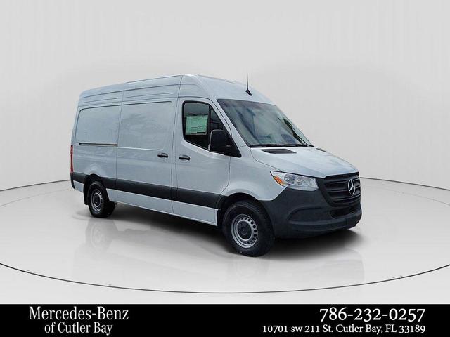 Photo of 2025 White Mercedes-Benz Sprinter 2500
