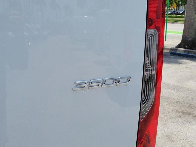 Photo of 2025 White Mercedes-Benz Sprinter 3500