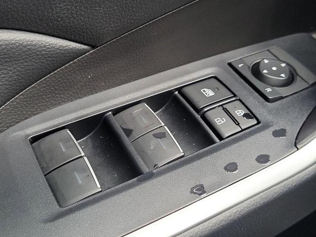 Photo of 2022 Midnight Black Metallic Toyota RAV4