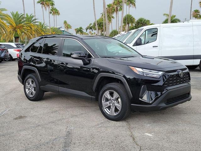 Photo of 2022 Midnight Black Metallic Toyota RAV4