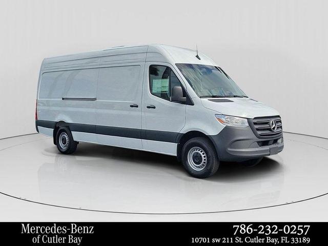Photo of 2025 White Mercedes-Benz Sprinter 2500