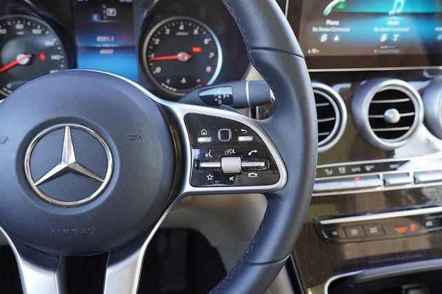 Photo of 2022 Mojave Silver Metallic Mercedes-Benz GLC 300