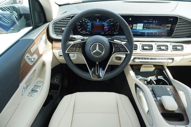 Photo of 2026 Blue Mercedes-Benz GLE 350
