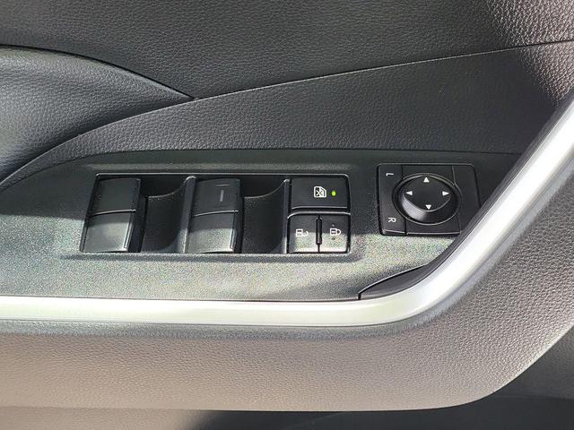 Photo of 2024 Ice Toyota RAV4