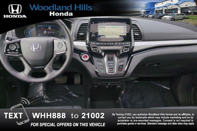 Photo of 2022 Platinum White Pearl Honda Odyssey