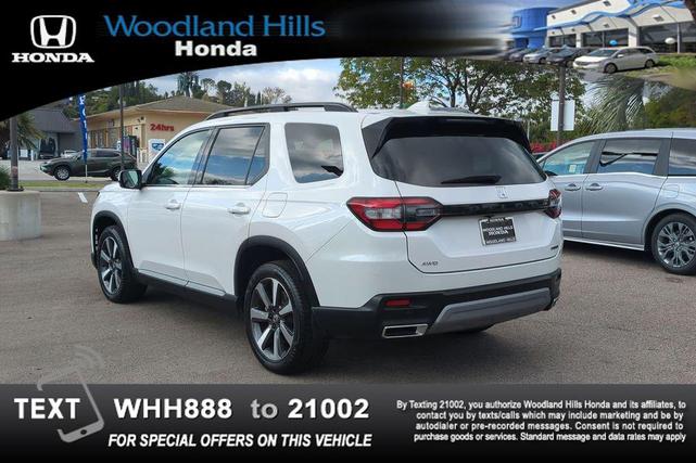 Photo of 2024 Platinum White Pearl Honda Pilot