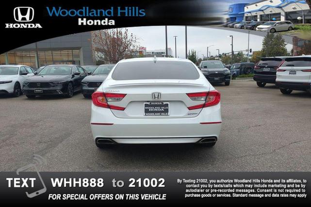 Photo of 2019 Platinum White Pearl Honda Accord