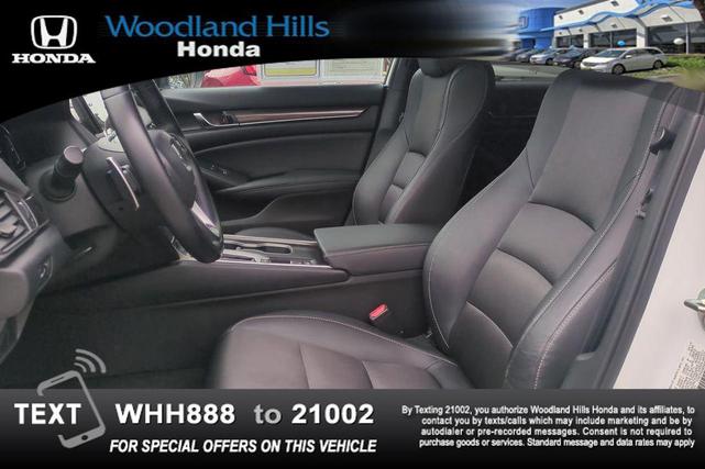 Photo of 2019 Platinum White Pearl Honda Accord