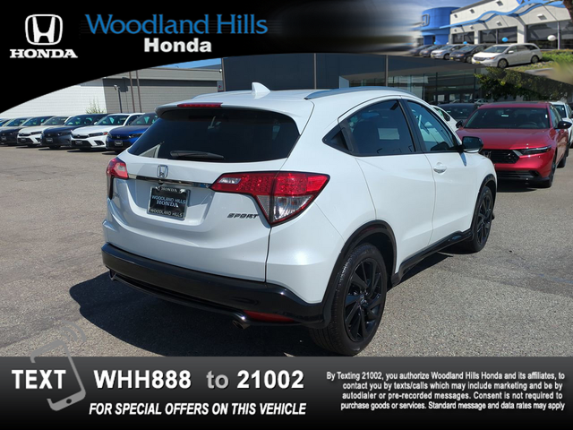 Photo of 2022 Platinum White Pearl Honda HR-V