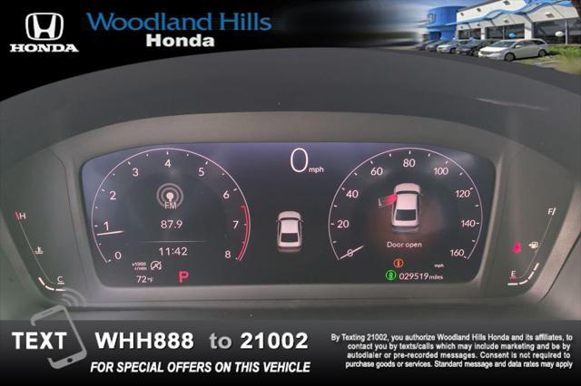Photo of 2023 Platinum White Pearl Honda Accord