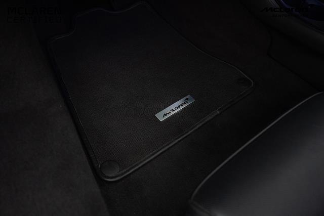 Photo of 2023 Aurora Blue McLaren GT