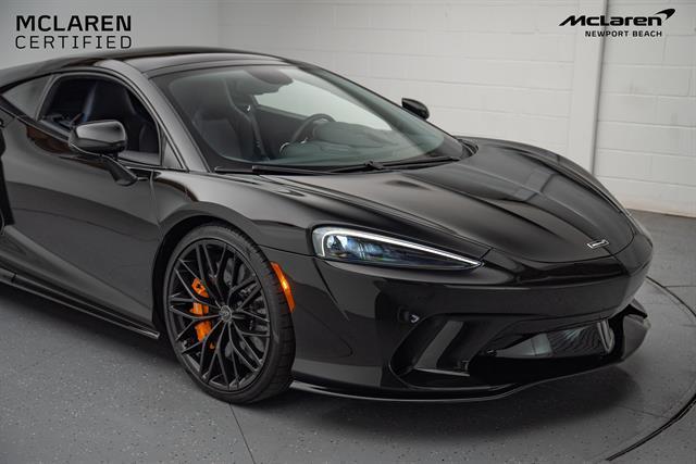 Photo of 2023 Aurora Blue McLaren GT