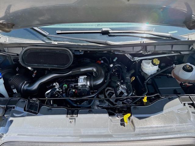 Photo of 2020 Blue Jeans Ford Transit-250