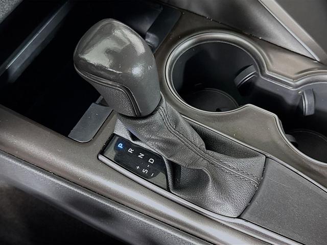 Photo of 2021 Midnight Black Metallic Toyota Camry