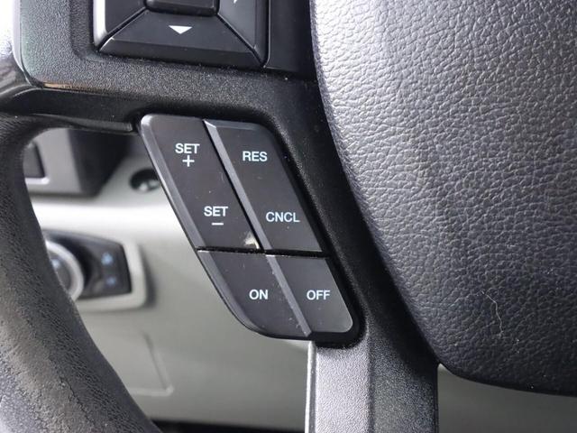Photo of 2017 Oxford White Ford F-150