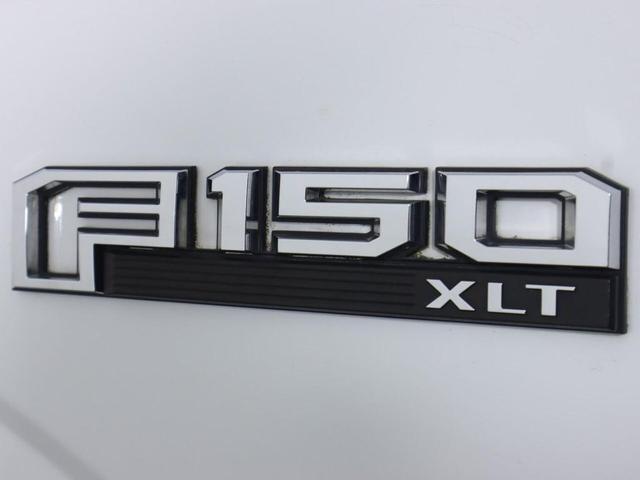 Photo of 2017 Oxford White Ford F-150