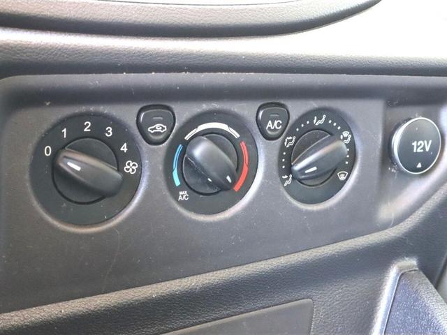 Photo of 2019 Oxford White Ford Transit-150