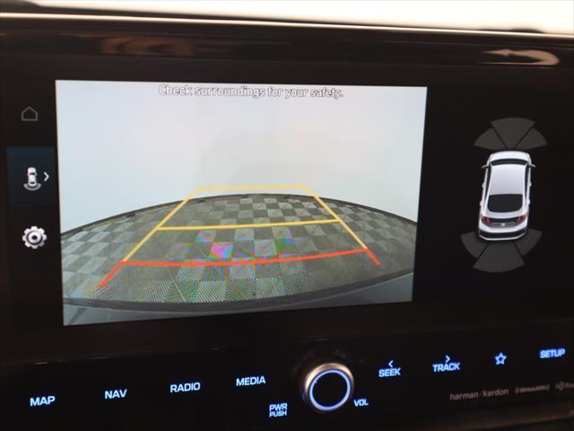 Photo of 2022 Black Noir Pearl Hyundai IONIQ Hybrid