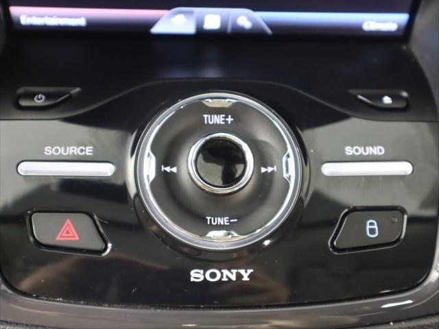 Photo of 2015 Magnetic Metallic Ford C-Max Energi