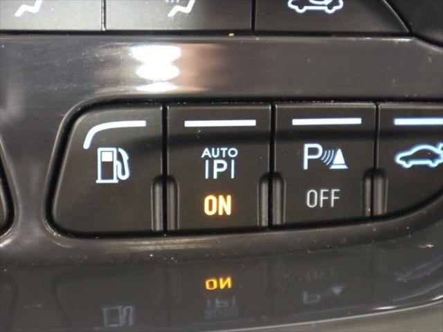 Photo of 2015 Magnetic Metallic Ford C-Max Energi