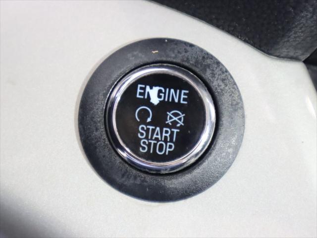 Photo of 2015 Magnetic Metallic Ford C-Max Energi