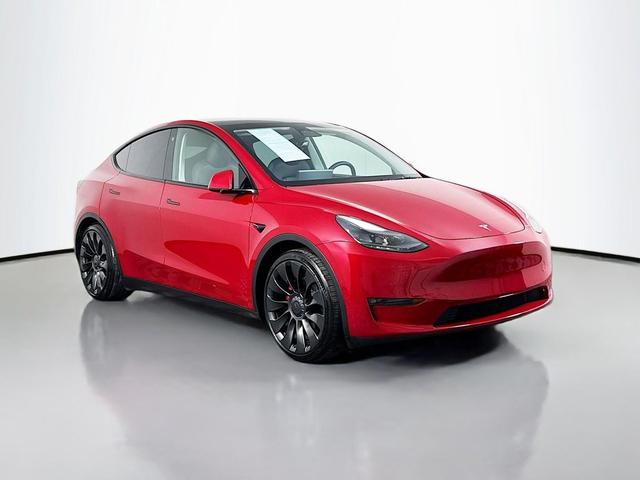 Photo of 2022 Red Multi-Coat Tesla Model Y