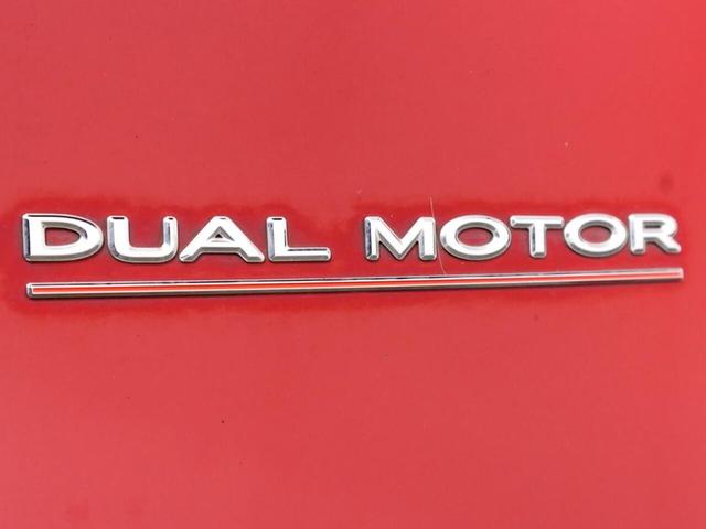 Photo of 2022 Red Multi-Coat Tesla Model Y