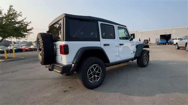 Photo of 2025 Bright White Clearcoat Jeep Wrangler