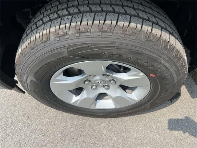 Photo of 2026 Granite Crystal Metallic Clearcoat RAM 1500