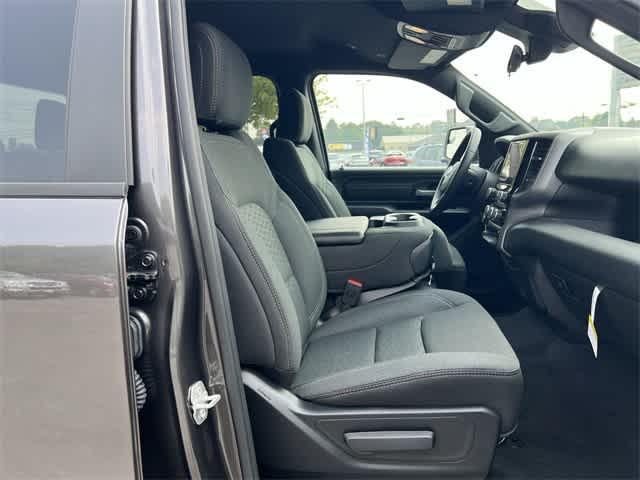 Photo of 2026 Granite Crystal Metallic Clearcoat RAM 1500